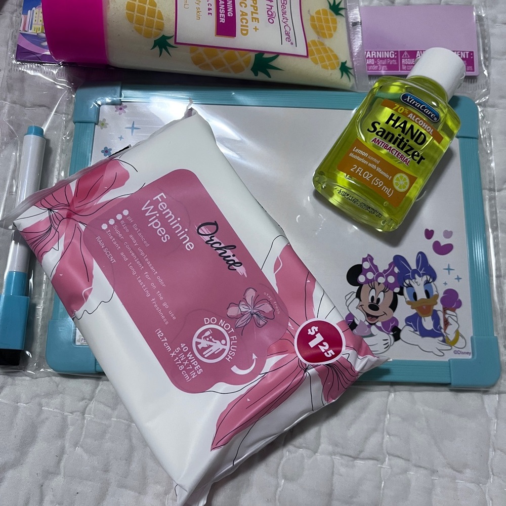 Wipes and Hand Sanitizer Set with dry erase board (Promo set 2)